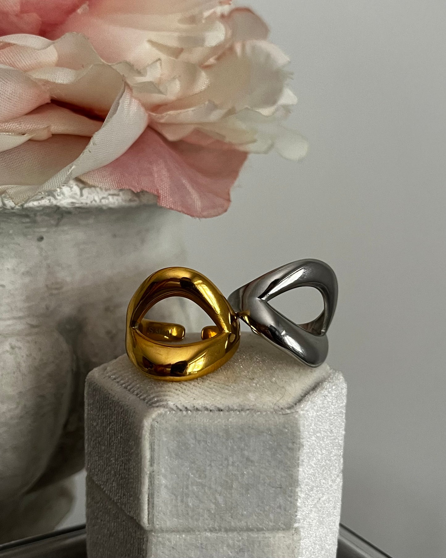 Anello Eclipse