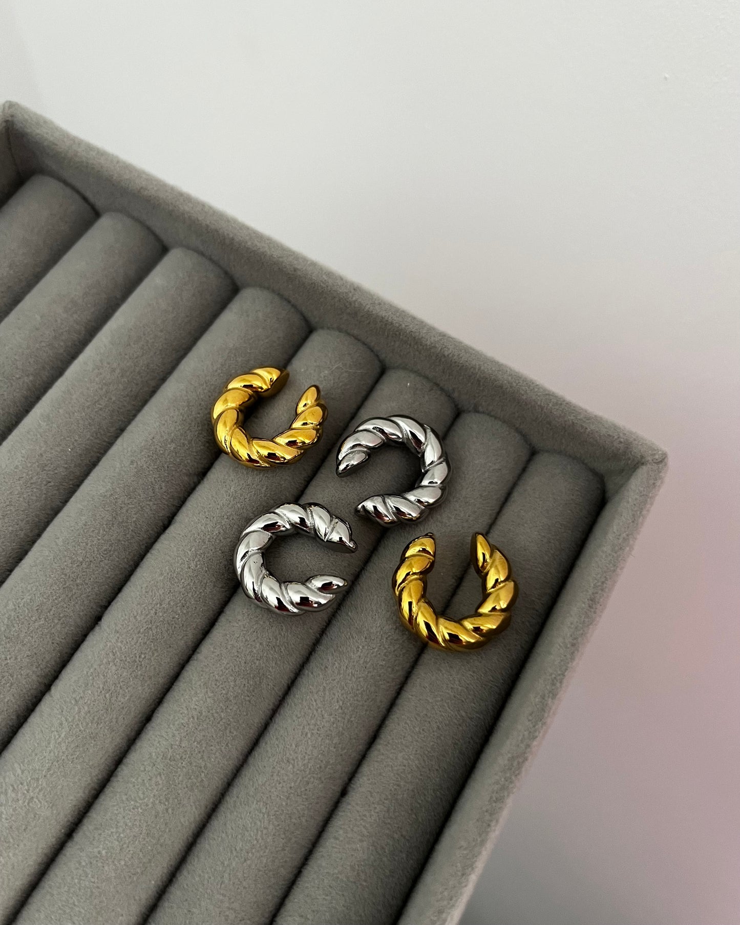 Ear cuff Intreccio