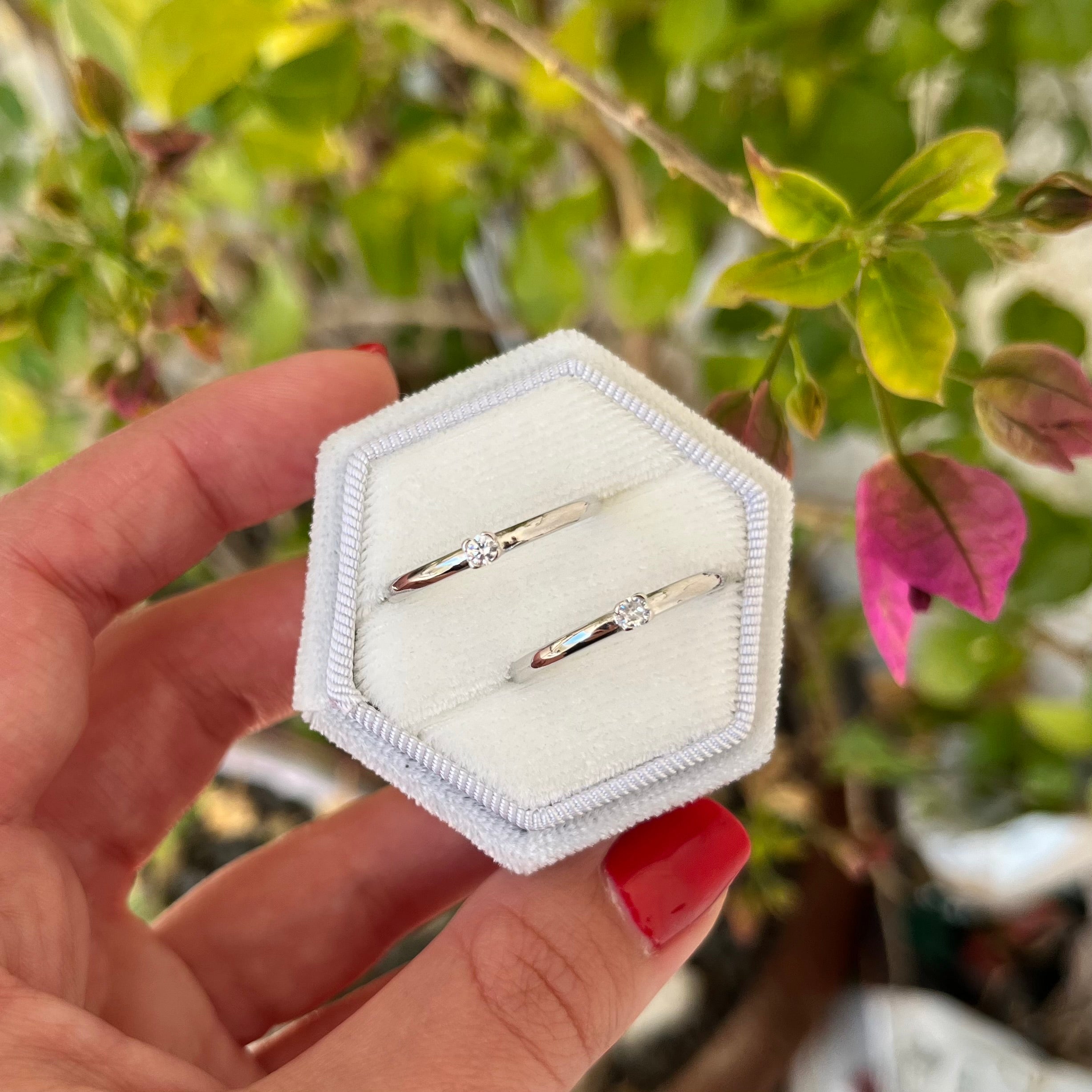 Anello Solitario con Cubic zirconia bianco, regolabile 