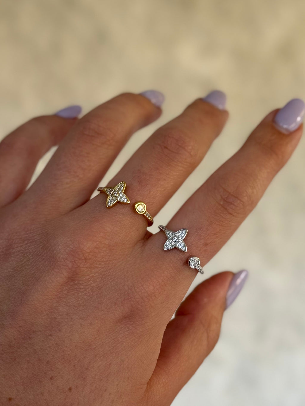 Anello Fiore luminoso