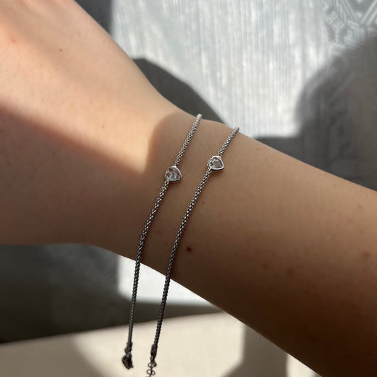 bracciale in argento925 con zircone a forma di cuore bianco