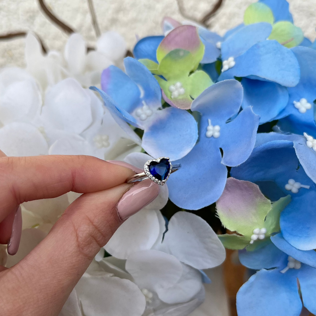 Presentazione in scatolina elegante.