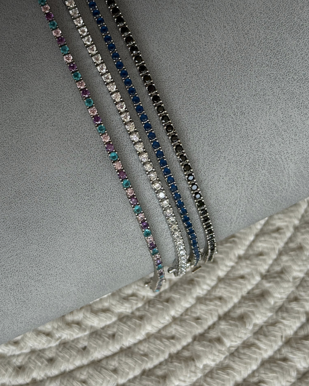 Bracciale tennis con confezione regalo elegante Amare Gioielli